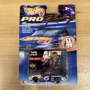Hot Wheels PRO RACING MARK MARTIN 1998 EDITION 1st UPPER DECK CAR Die Cast